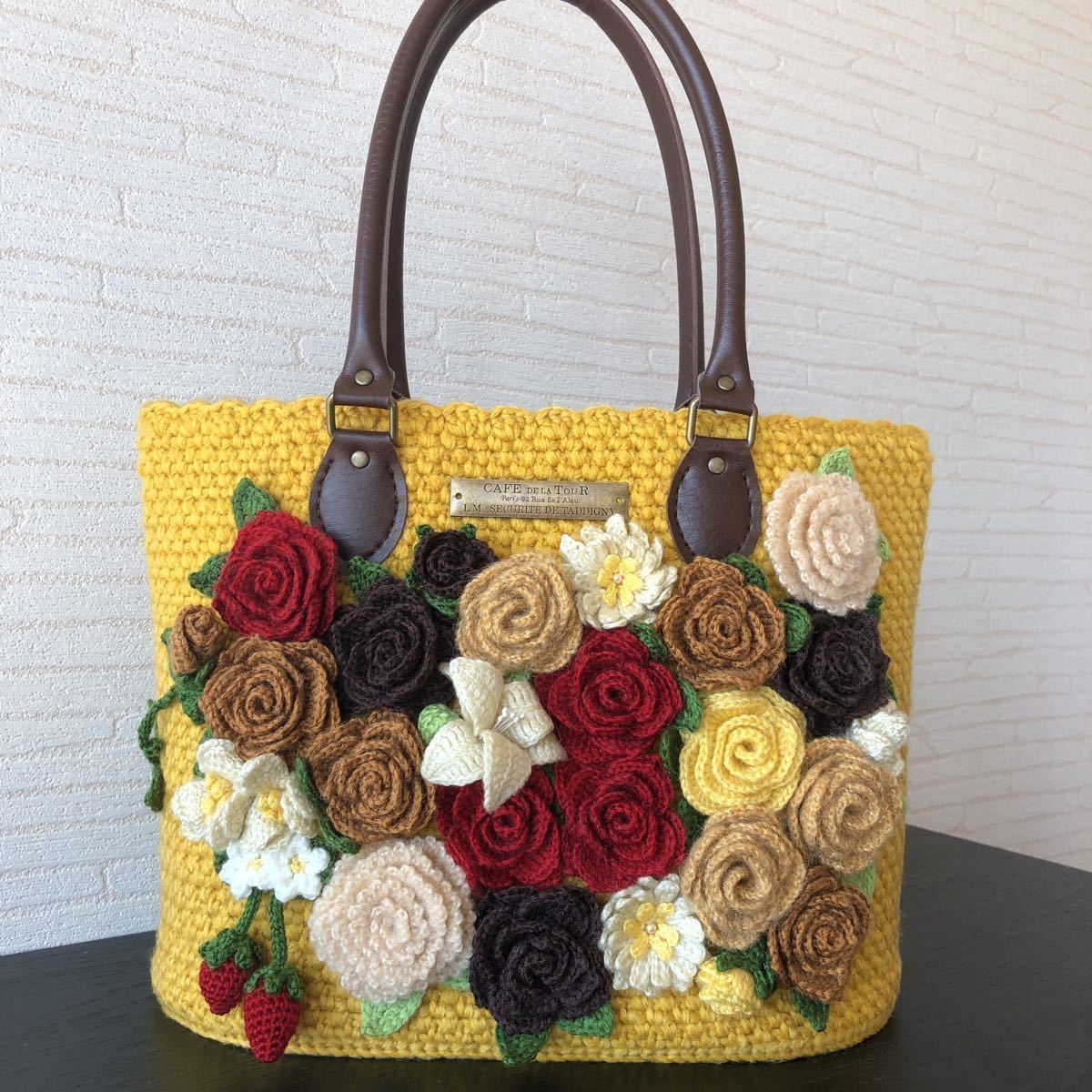 ☆ハンドメイド☆手編み☆バッグ☆秋冬☆毛糸☆レース編み☆バラ☆