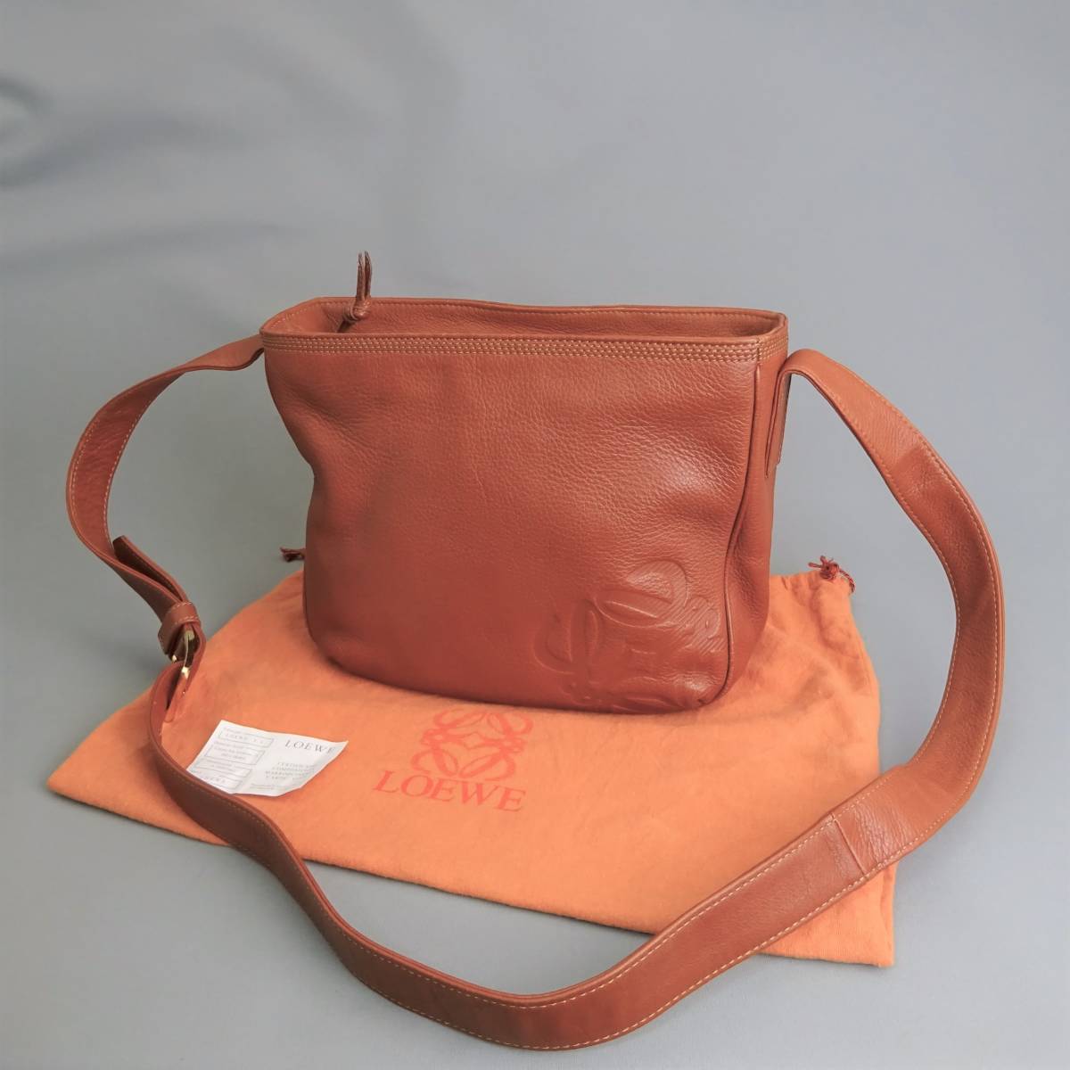 ロエベ LOEWE レザー ビジネス ブリーフケース アナグラム メンズ 