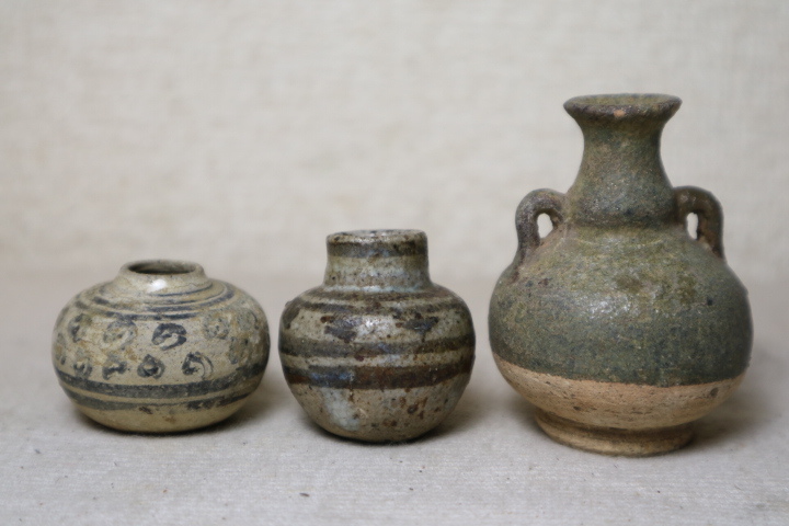 東南アジアの壺　花器 Yahoo!オークション タイ スンコロク 15世紀 安南 ベトナム 宋胡録