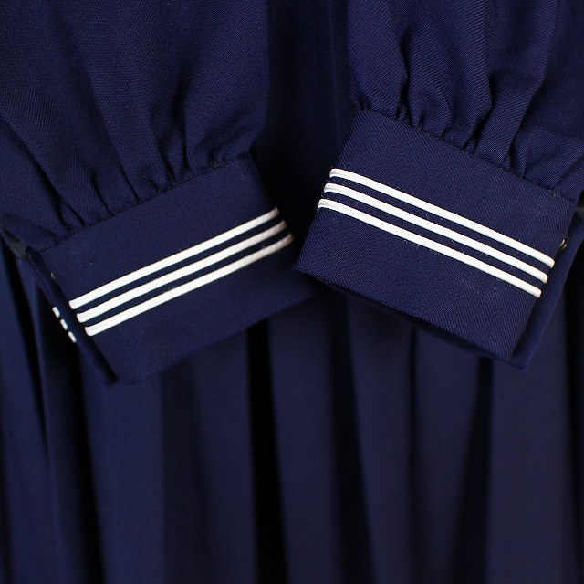 1円 セーラー服 スカート 上下2点セット 冬物 長袖 白3本線 女子 学生服 中学 高校 紺 制服 中古 ランクB EY6488 1円 セーラー服 スカート 黒3本線 青2本線 学生