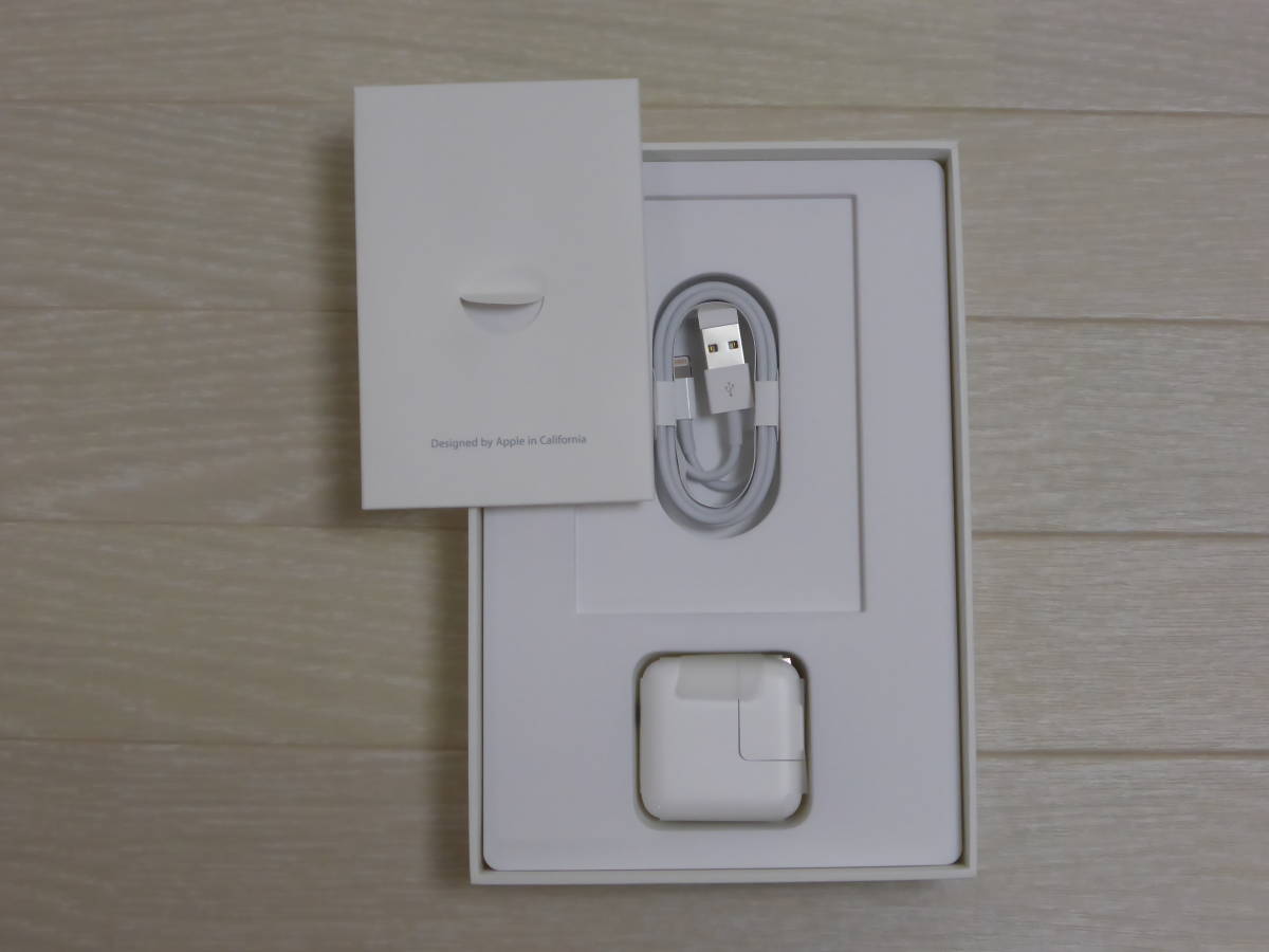 ★iPad mini4★Wi-Fi+Cellular（ソフトバンク） 64GB★スペースグレー★MK722J/A【中古品】_4