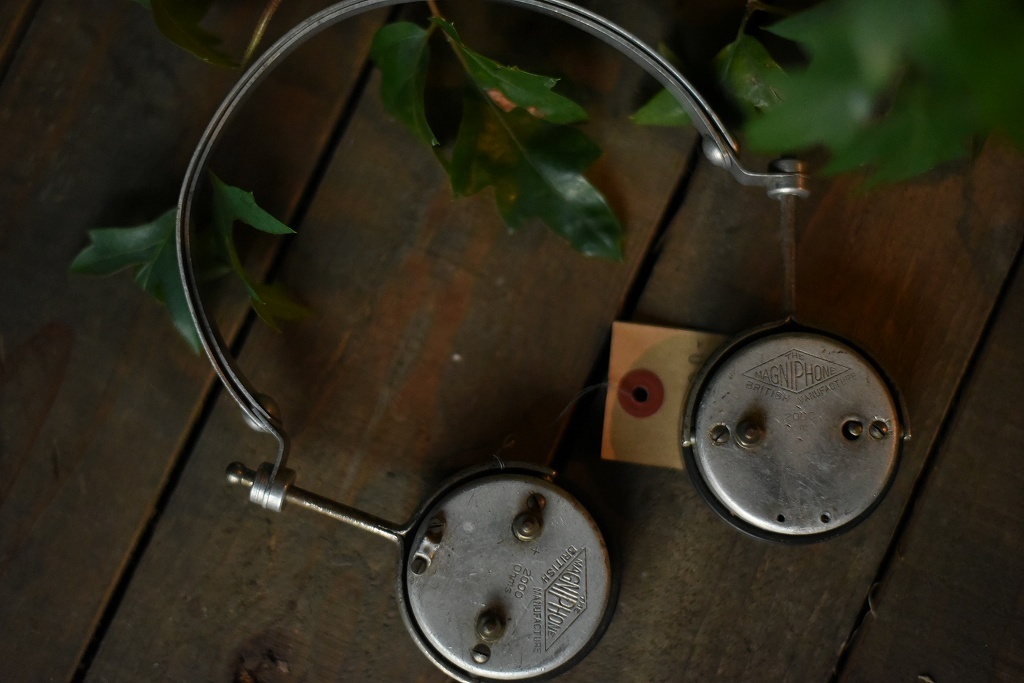102910 ヴィンテージ　「MAGNPHONE」　 英国製　MADE IN ENGLAND アンティーク　ビンテージ　英国　イギリス_1