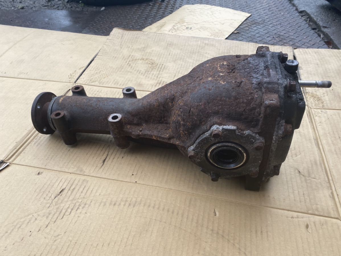 jzx100 trd デフマウント 送料は着払いです。 TRD リア マークII