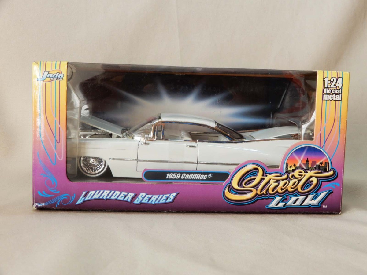 1⁄24 ローライダー キャデラック 0 JADA アメ車 TOYS ブロアム 1 Toys 