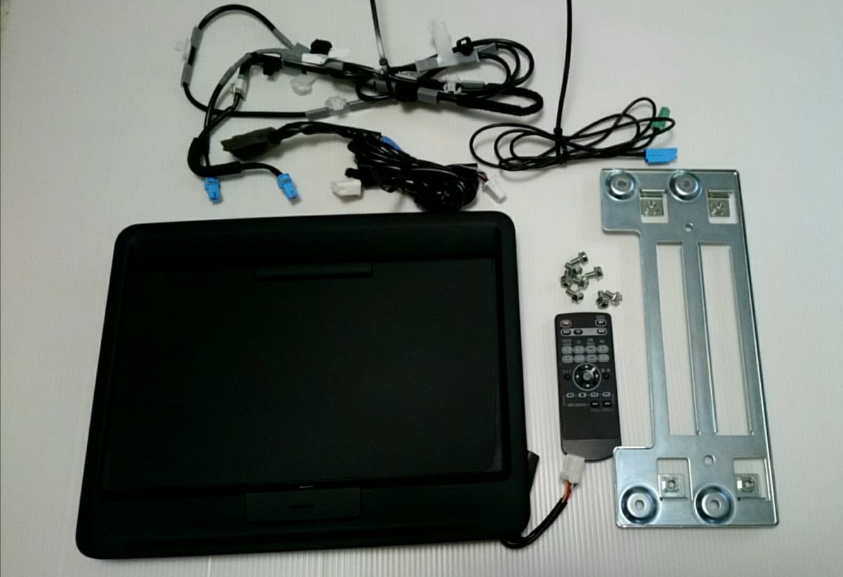 ☆トヨタ純正 フリップダウンモニター V12T-R66C 08631-00010-B0