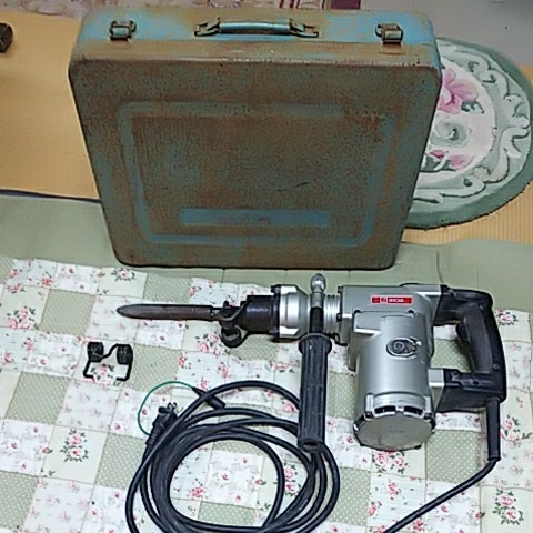 リョービ ハンマードリル/ハンマドリル『ED-382A』刃1本付き・スチール製ケース有り 100v 刃取り付けバネ付き