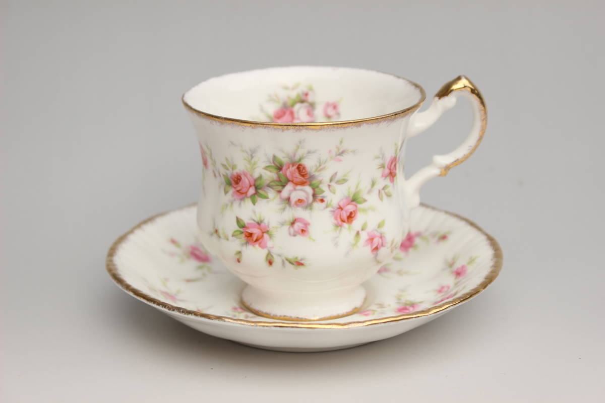 ビンテージ　カップアンドソーサー　トリオ　パラゴン PARAGON ヴィクトリアーナローズ　Victoriana Rose D
