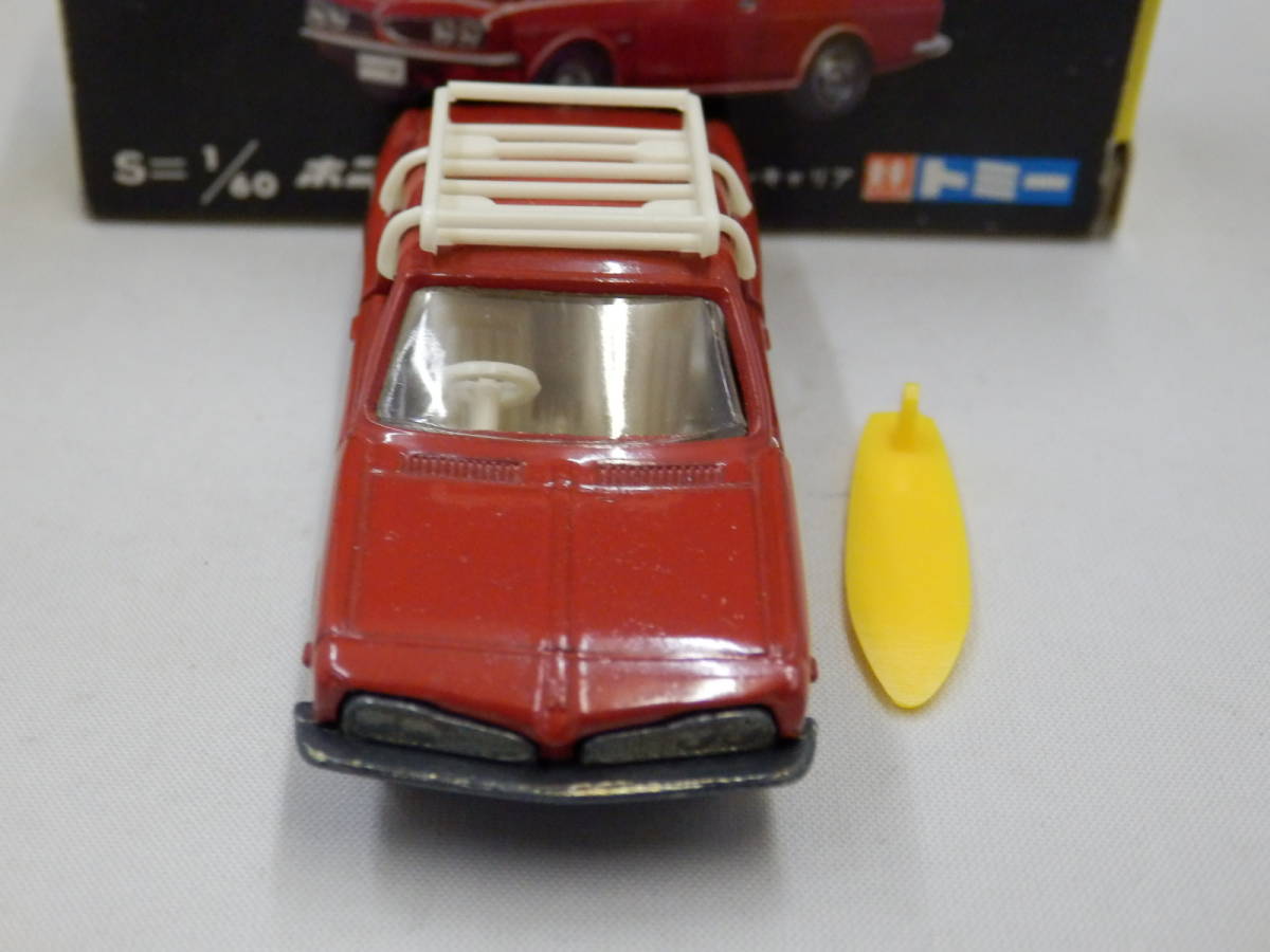 49-1-1 トミカ ホンダ 1300 クーペ9 サーフキャリア付 旧ホイール 黒箱
