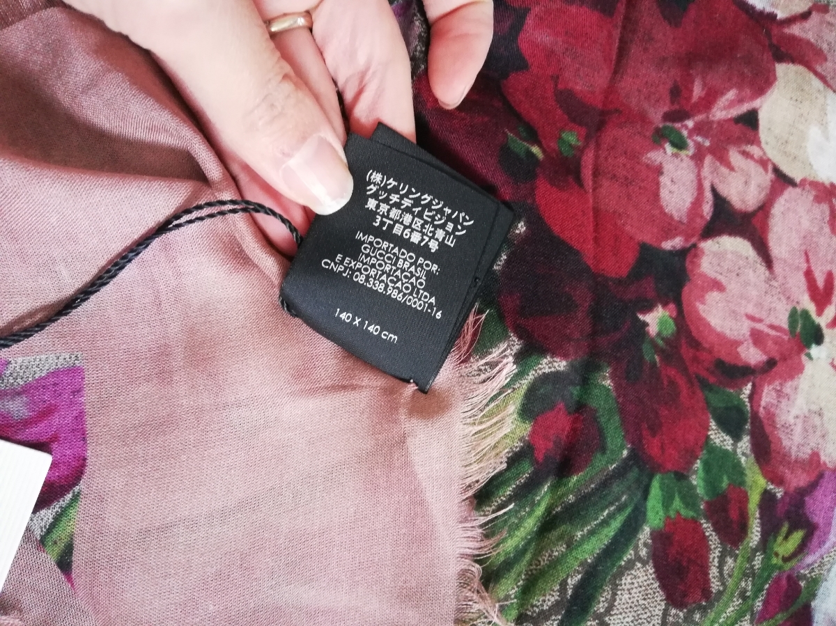 専用ページ GUCCI BLOOMS スカーフ ストール ブルームス 花柄