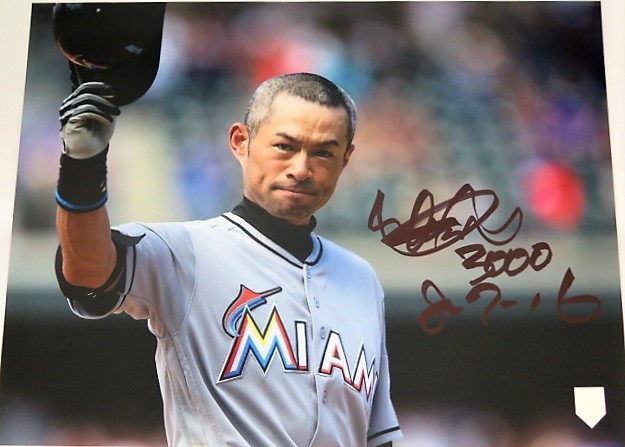 大人気 MS レア イチロー直筆サイン日付書込み入り3000本安打達成記念大型写真 検 大谷翔平(サイン)｜売買されたオークション情報、yahooの商品情報をアーカイブ公開 - オークファン サイン