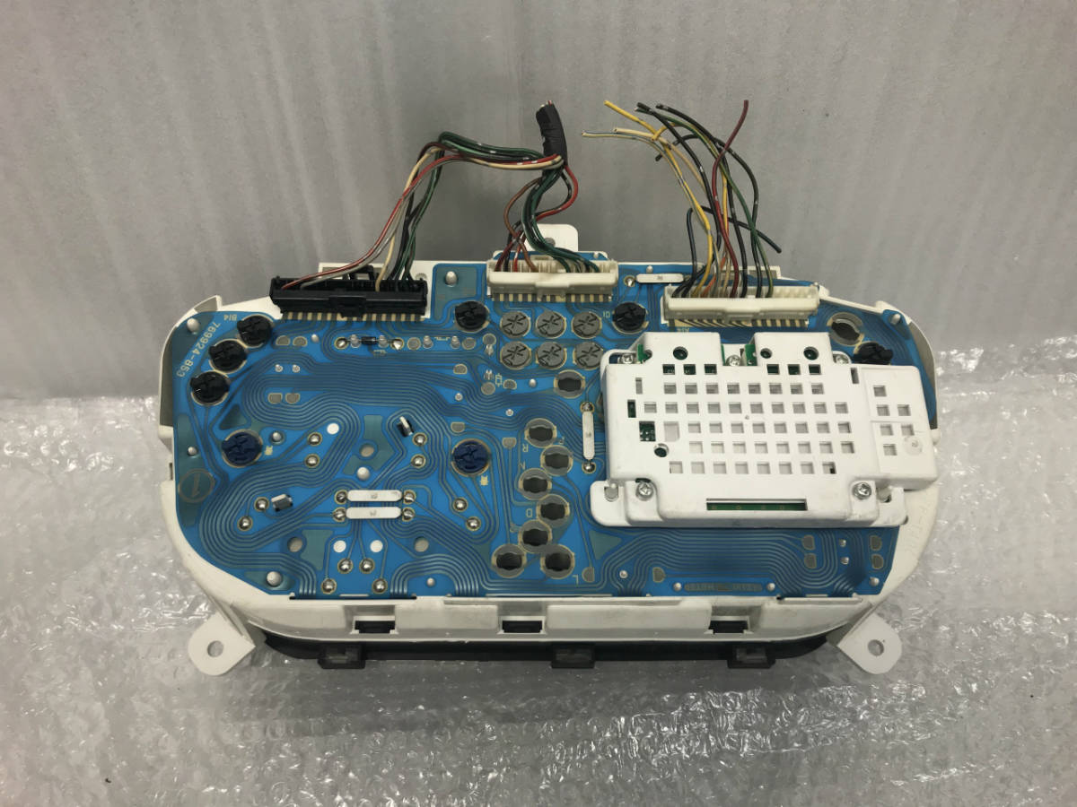 【最新作，爆買い】 マニュアル車 4WD タコ付きメーター MN381061 タウンボックス U64W スピードメーター 検索 5MT 5速 ミニキャブ u62w U62V u64v u61v