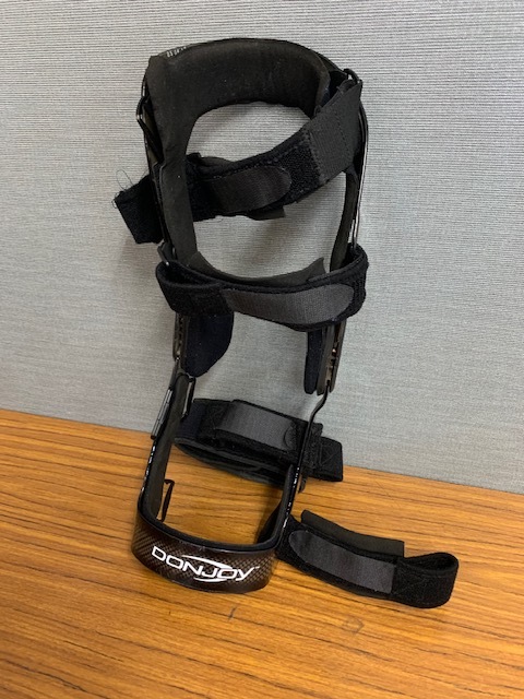 膝サポーター DONJOY ドンジョイ装具前十字靭帯 左足用 L 健康用品 膝