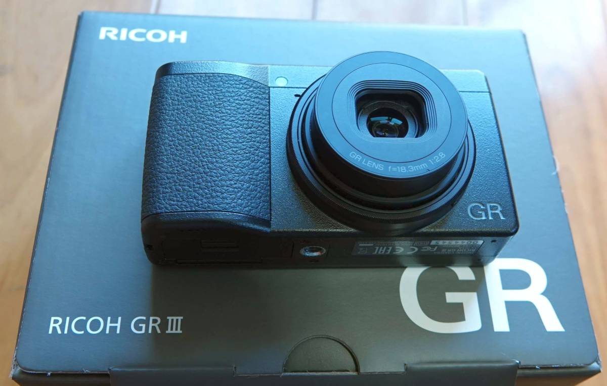 RICOH GR 充電式リチウムイオンバッテリー III バッテリーの通販 