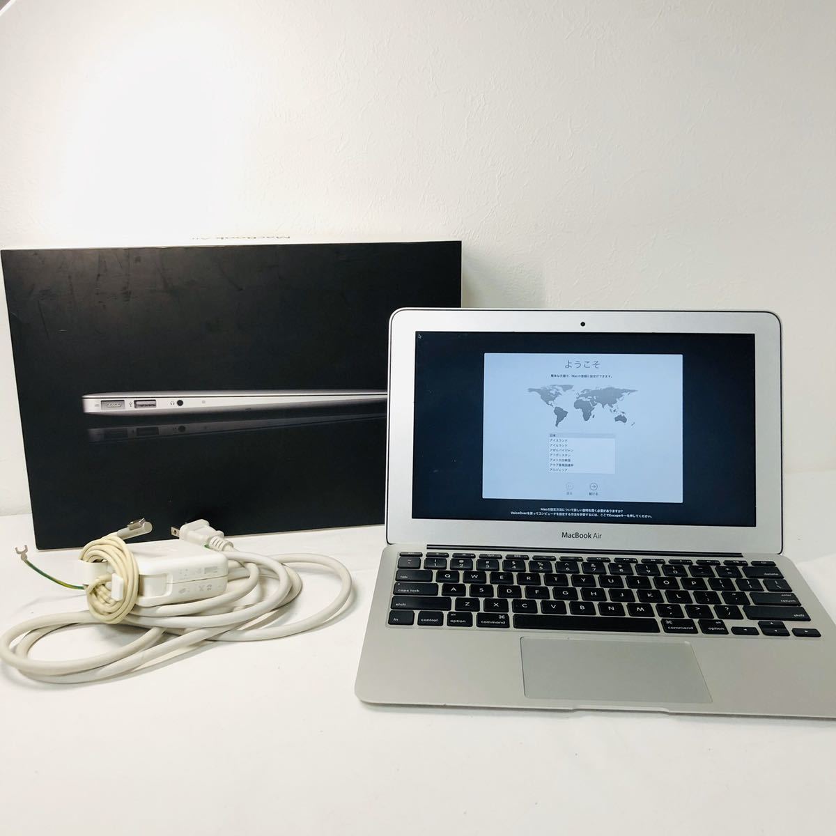 1円 未使用 アップル MVH22J/A MacBook Air 2020年モデル 13.3インチ