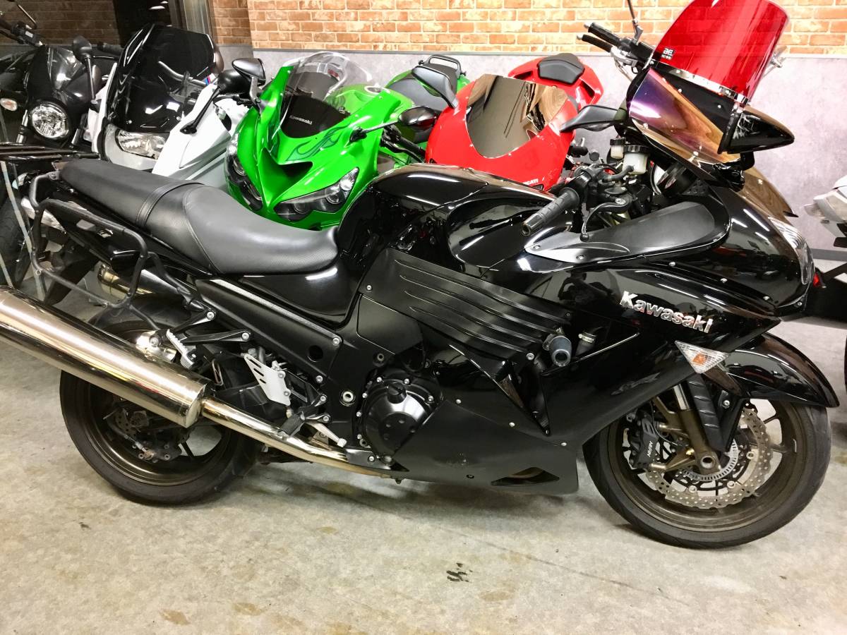 綺麗 ZZR1400 ABS 車検令和2年2月 ETC パニアケース ブライト正規