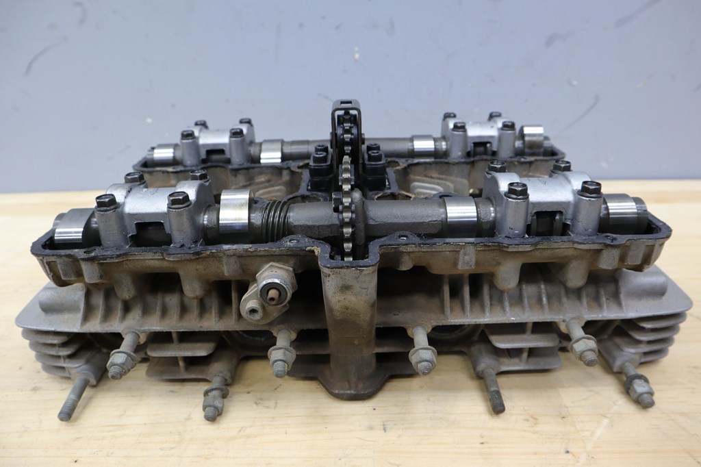 KZ1000LTD シリンダーヘッド　角ヘッド用　現状(KZ1000 MK2 Z1R)