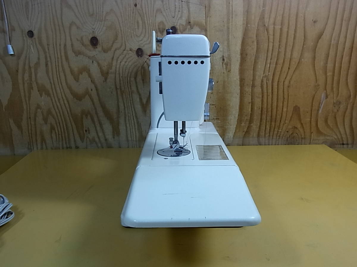 JANOME ジャノメ ミシン MODEL 813 ジャンク 管理E-285