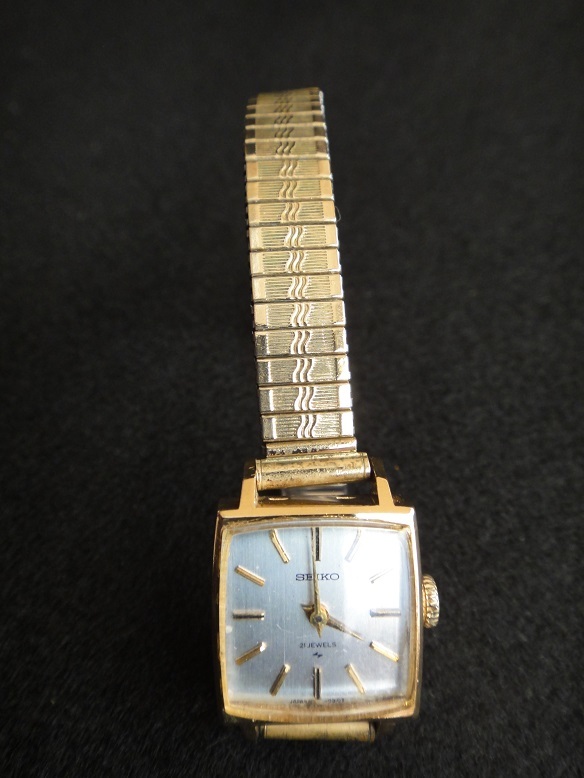 ☆ SEIKO 手巻き レディース ◇ 18K 本体：金 / 21JEWELS ◇ LADY'S