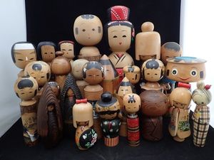 創作こけしのYahoo!オークション(旧ヤフオク!)の相場・価格を見る