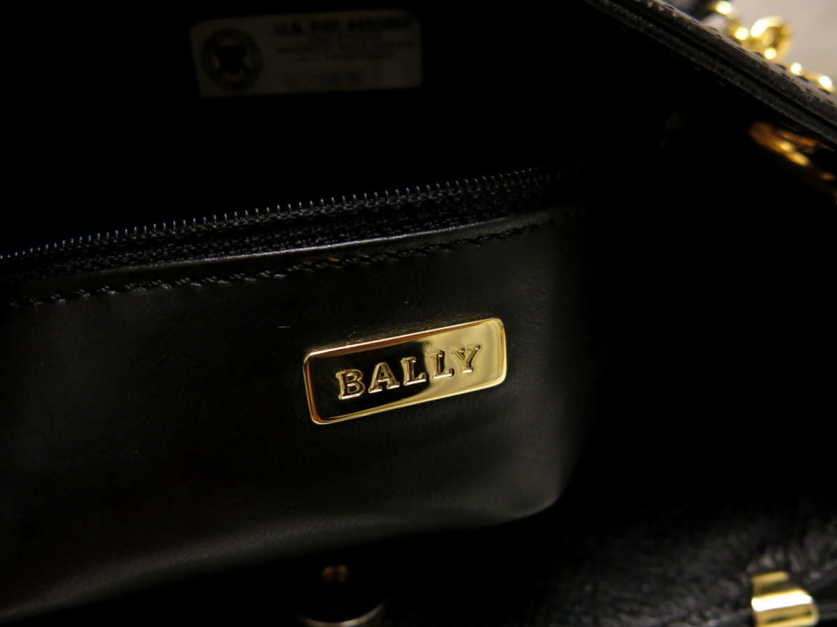○超美品○BALLY バリー○カーフ レザー 本革○チェーン ショルダー 