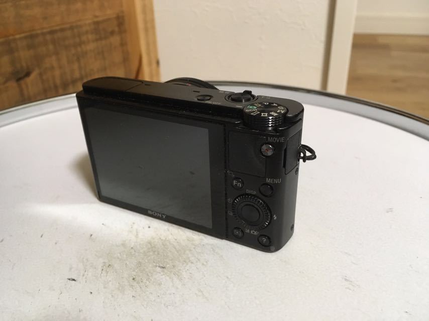 ソニー Sony Cyber Shot DSC-RX100 【SDカード FlashAir 16GB付き