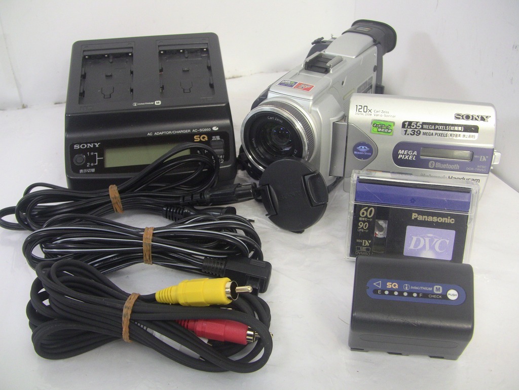 ダビングに!【動作確認済み】再生OK・録画OK SONY MiniDVビデオカメラ DCR-TRV50+付属品7点/0108