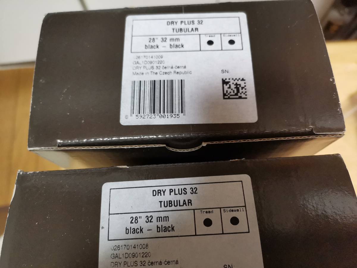 Tufo シクロクロス用チューブラータイヤ DRY PLUS 700x32c ペア ！！！ | シクロクロス 0 チューブラー Plus チューブラータイヤ