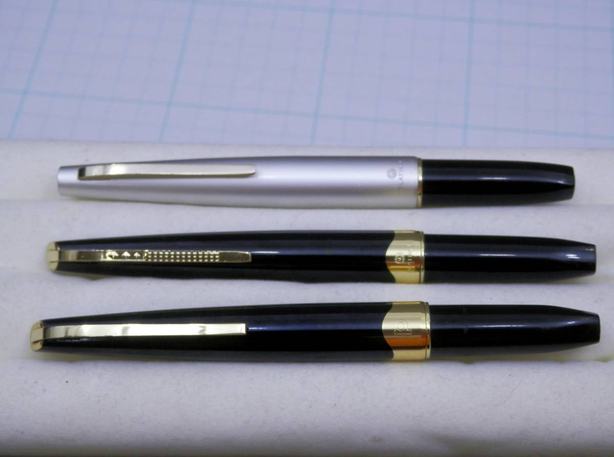 PLATINUM　ペン先18K・14K細字・14K万年筆　約33ｇ　現状品　売り切り_9