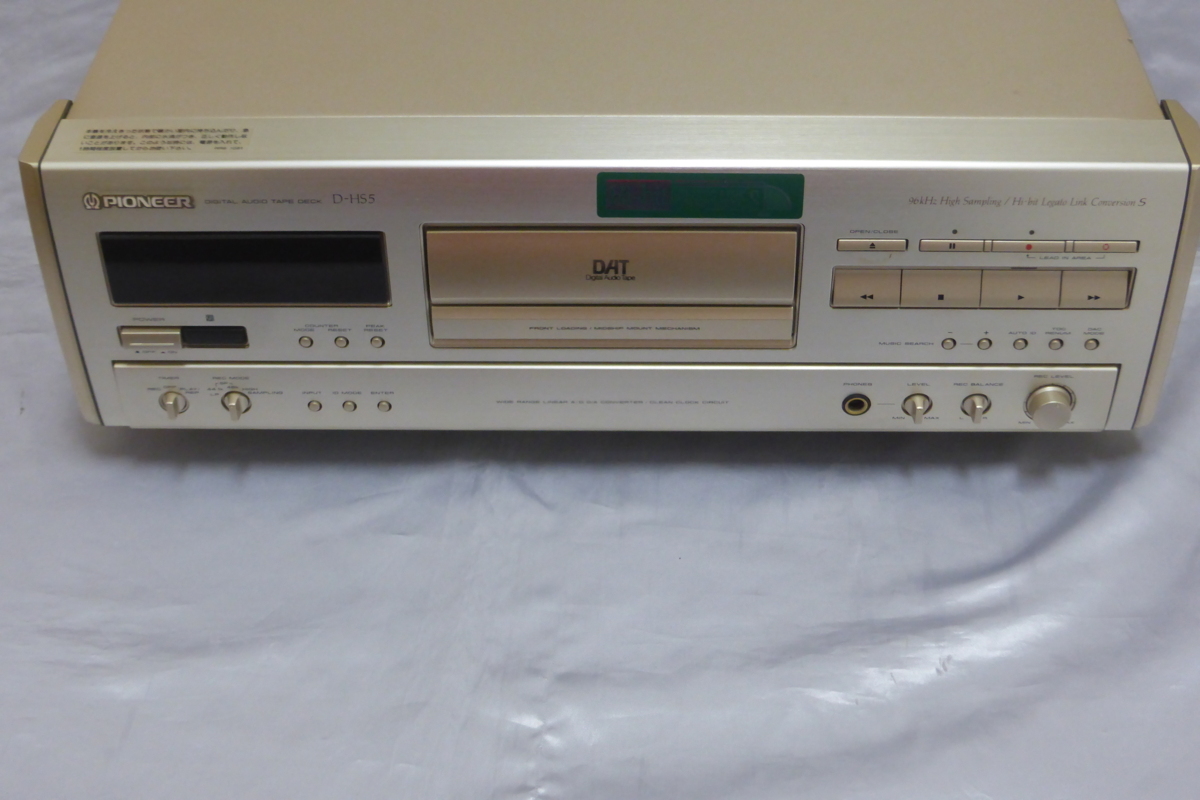 【2025，お得】 13-1655 Pioneer パイオニア D-HS5 デジタル オーディオ テープ デッキ 現状品(DAT機器)｜売買されたオークション情報、yahooの商品情報をアーカイブ公開 - オークファン DAT機器
