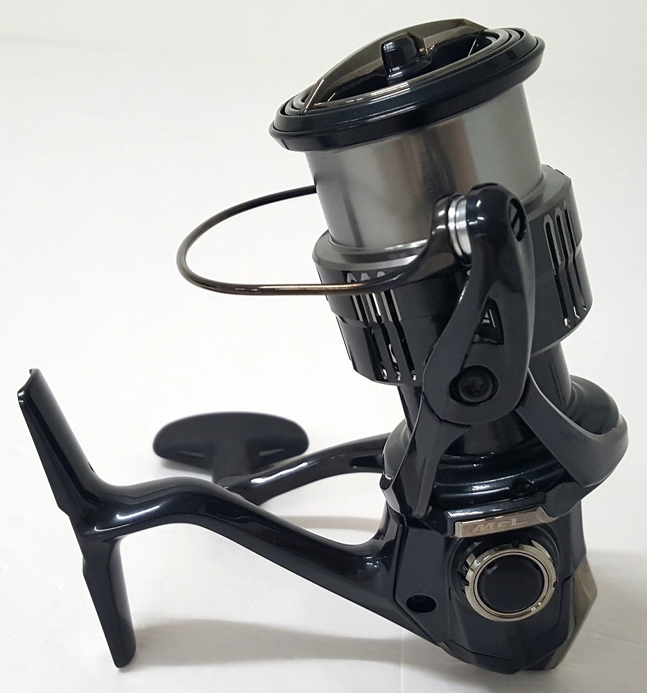 人気定番，正規品 19 Vanquish ヴァンキッシュ C3000MHG SHIMANO シマノ リール 60サイズ 福山店(シマノ)｜売買されたオークション情報、yahooの商品情報をアーカイブ公開 - オークファン シマノ