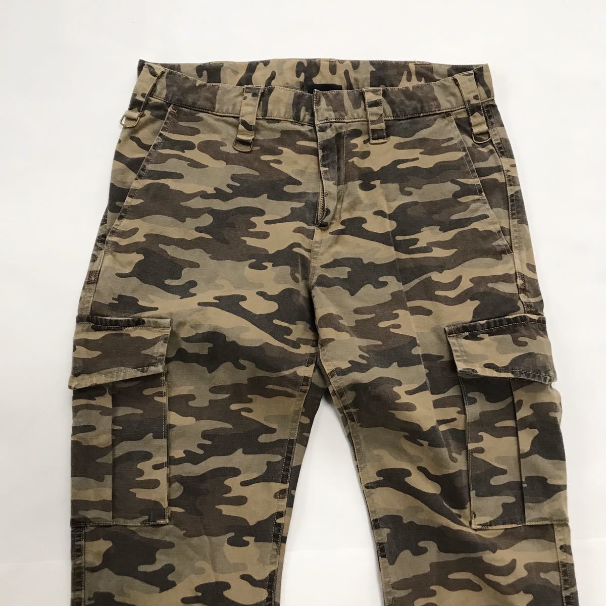 AKM 迷彩パンツ AKM カモフラ 迷彩柄 ストレッチ カーゴパンツ Mサイズ(Mサイズ)｜売買