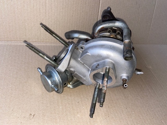 DA64W　エブリイワゴン　ターボ　タービン　(S160)_1