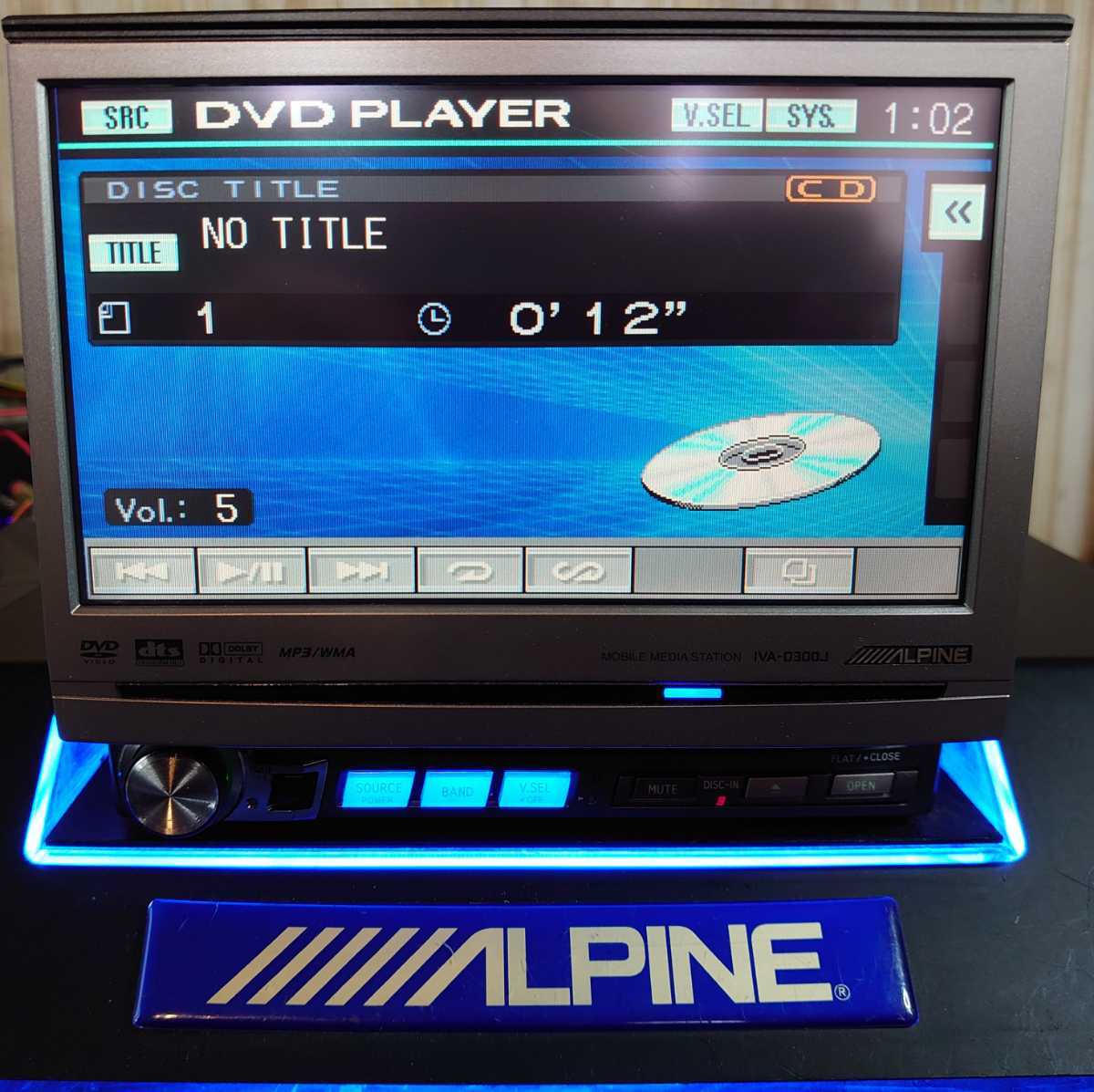アルパイン 程度良好 IVA-D300J CD DVD AUX 1DINサイズ インダッシュ