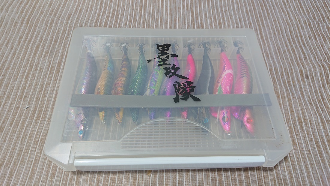 100%新品，限定SALE 墨族エギセット10本 総額13000円弱相当(エギ)｜売買されたオークション情報、yahooの商品情報をアーカイブ公開 - オークファン 海水
