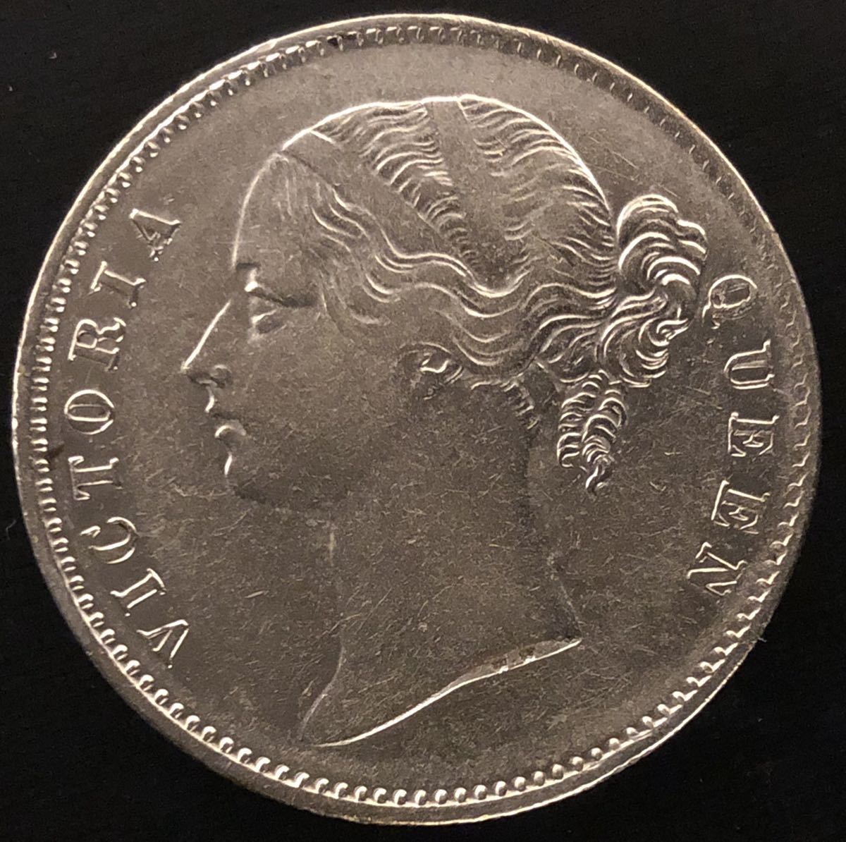 英領インド 1840 1ルピー銀貨 極美品 ビクトリア女王 ヤングヘッド W.W