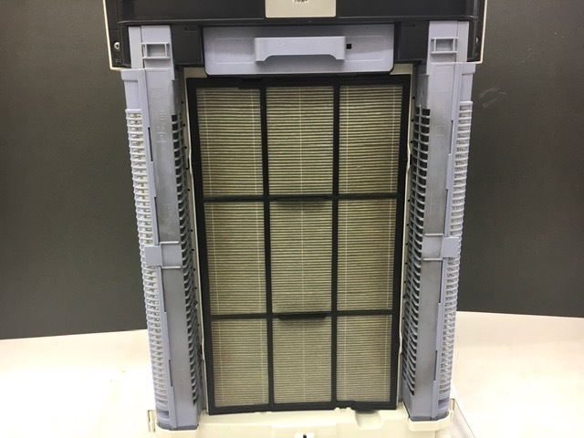 ダイキン 加湿空気清浄機 ストリーマ MCK70NJ-W 2012年製