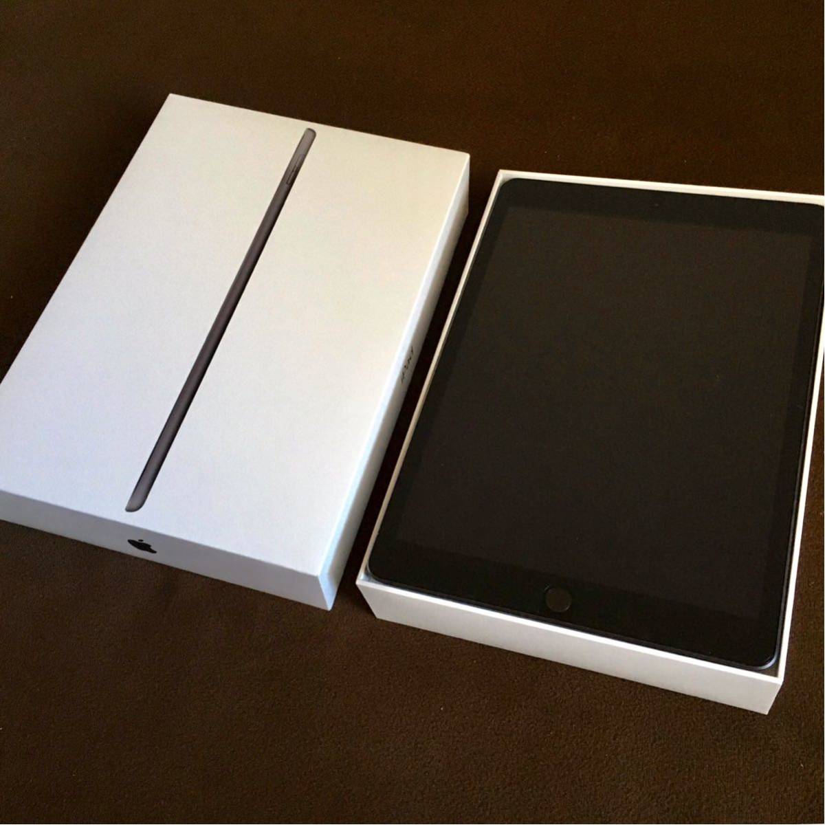 美品】 Apple iPad 10.2インチ 第7世代 Wi-Fi 32GB 2019年秋モデル