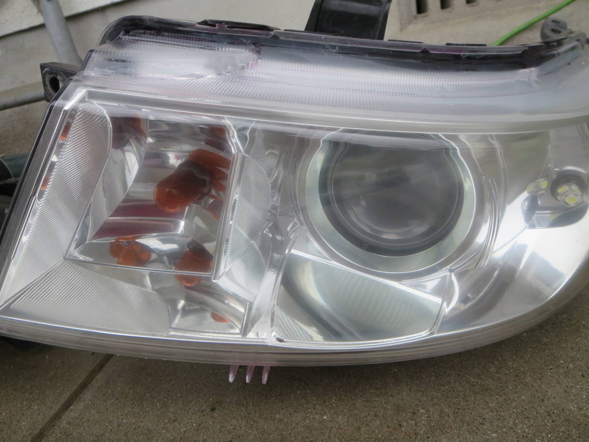 人気，定番 MH23S ワゴンR スティングレー 純正 HID ヘッドライト 左右