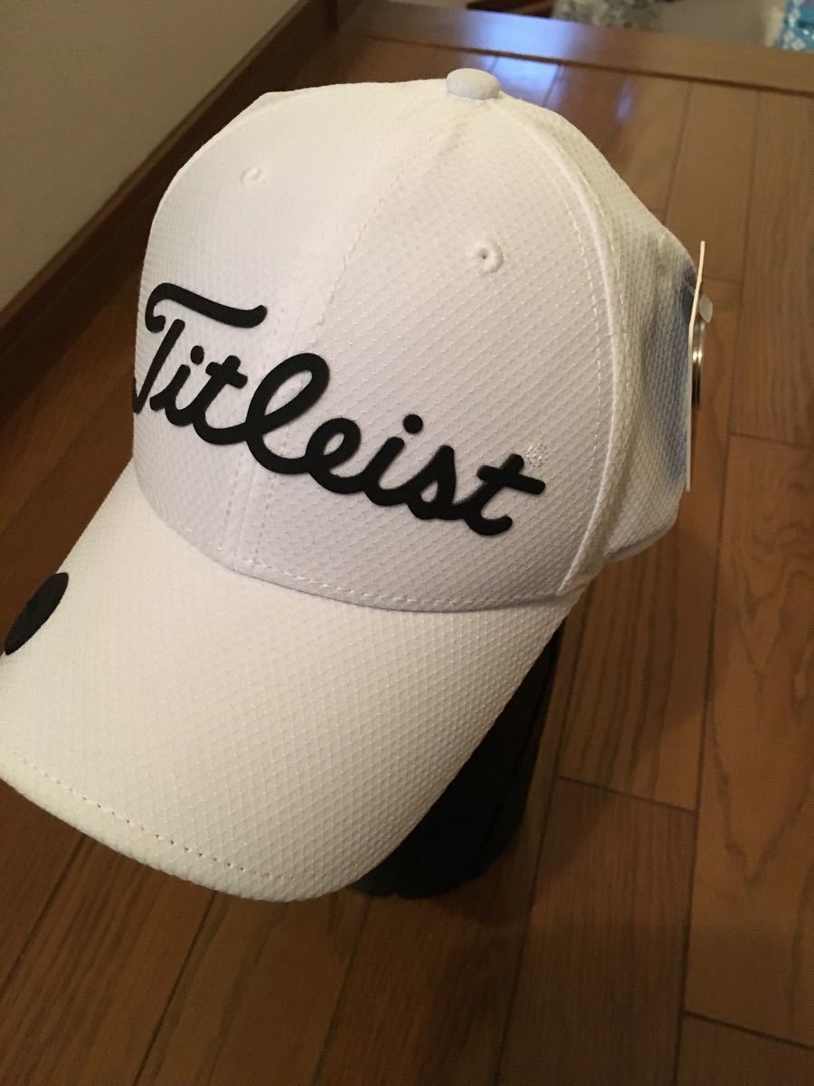本物保証，格安 お探しの方 郵 意識高い系ゴルファーに タイトリスト 選手支給キャップ 白 マーカー付属(タイトリスト)｜売買されたオークション情報、yahooの商品情報をアーカイブ公開 - オークファン キャップ