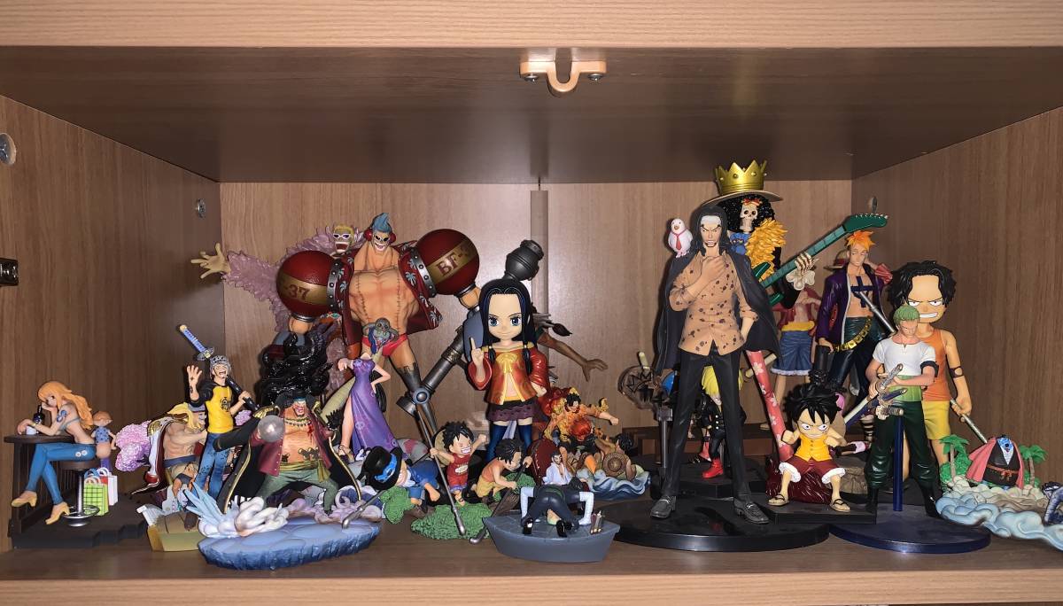 【最新作，高品質】 ジャンク品 ワンピースフィギュア 大量まとめ ルフィ エース ナミ ゾロ サンジ ロー チョッパー ブルック ドフラミンゴ マルコ(モンキー・D・ルフィ)｜売買されたオークション情報、yahooの モンキー・D・ルフィ