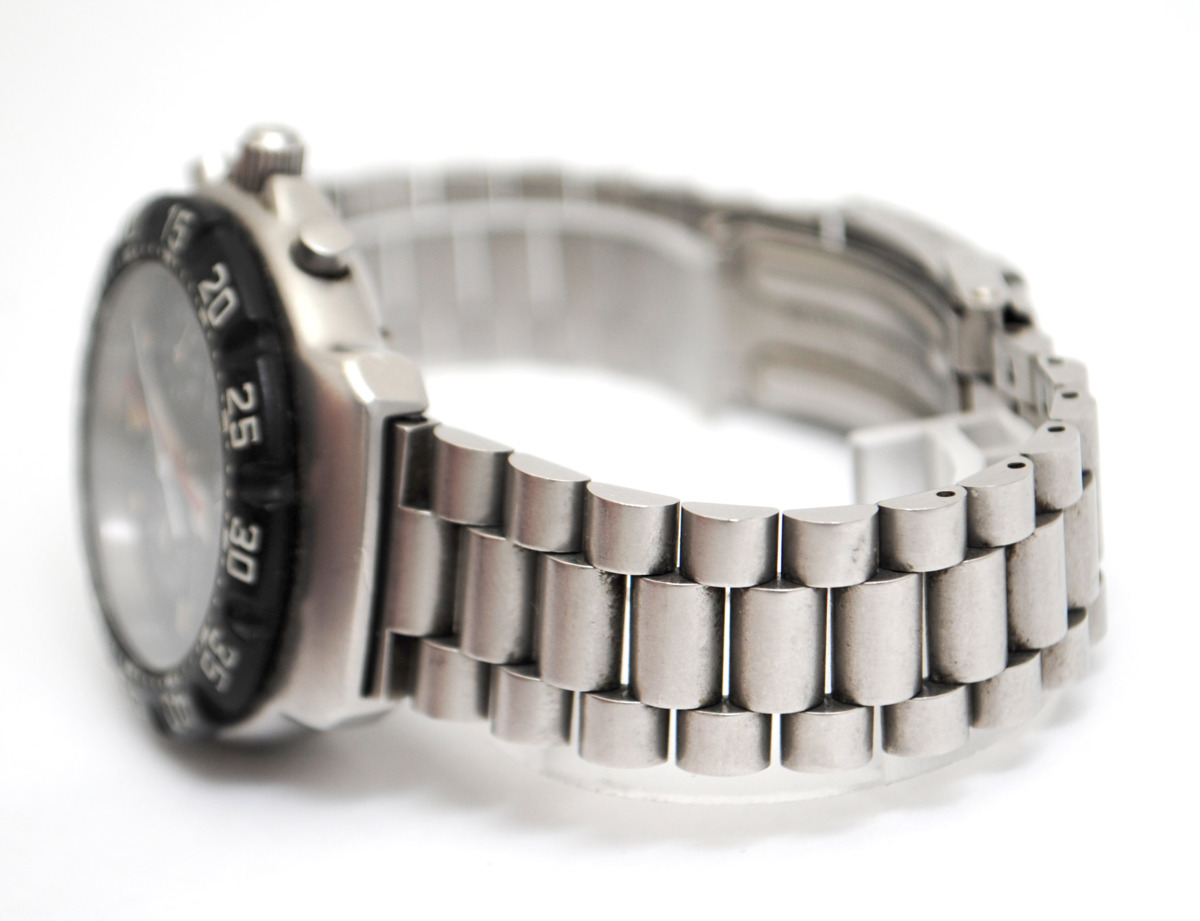 【TAG Heuer】タグホイヤー フォーミュラ1 クロノグラフ CA1211-R0 メンズ ブラック文字盤 中古品_9