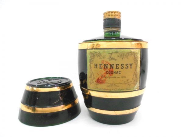 ヘネシー VSOP リザーブ コニャック 旧ボトル 箱付 未開栓 古酒 VSOP ヘネシー 未開栓 RESERVE⁄リザーブ リザーブ 1QUART 箱 未開栓