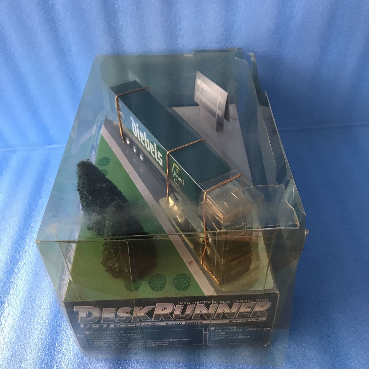 【不動品】DESK RUNNER 1/87 RCミニトレーラー T-500 不動品】DESK RUNNER 1/87 RCミニトレーラー T-500 デスクランナー（T