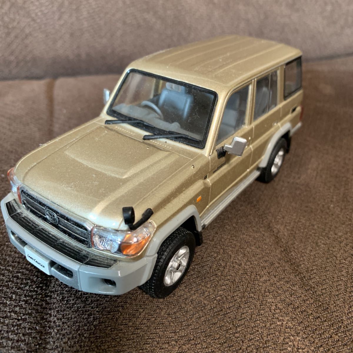 非売品 トヨタ ポルテ カラーサンプル ラベンダー マイカ メタリック