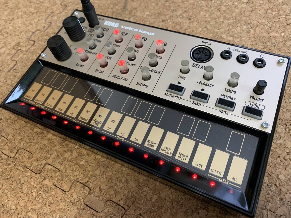 1年保証付き KORG Volca keys コルグ アナログシンセ シーケンサー【AC