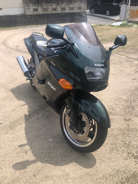 たた KAWASAKI ZX-11 2型 逆車！フルパワー シーズン到来！ 車検 R．3年12月