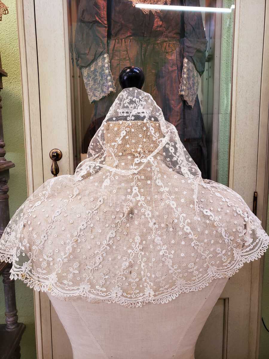 フランスアンティークレース チュールレース 130たくさん フランス