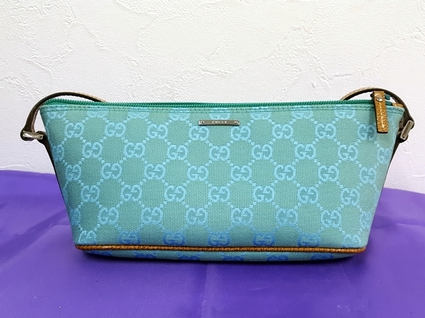 GUCCI/グッチ GGキャンパス アクセサリーポーチ ターコイズブルー