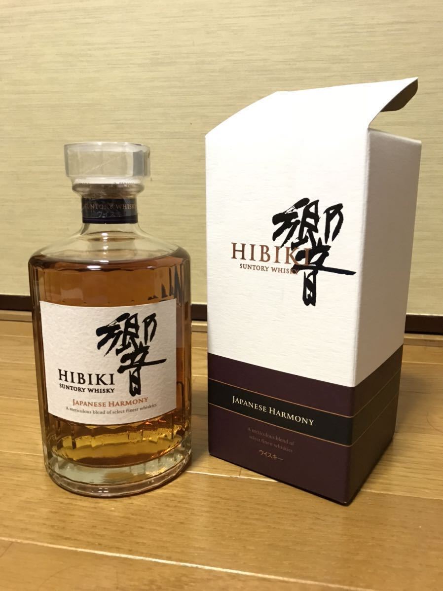 サントリーウイスキー 響 箱付き 送料込み HIBIKI サントリーウイスキー