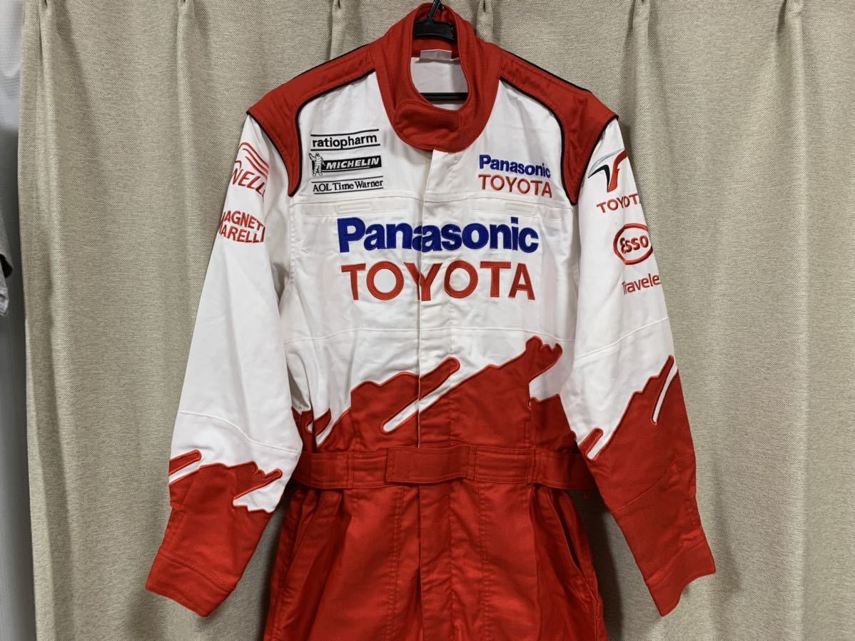 TOYOTAのF1レーサー風つなぎ